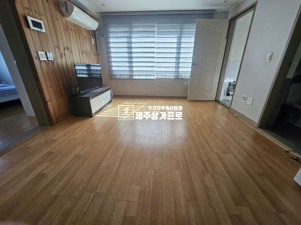 제주 제주시 아라일동 6099-6 **제주아라동 위치좋고 쾌적하고 주차 완비** 월세 매물번호 15575 사진 1