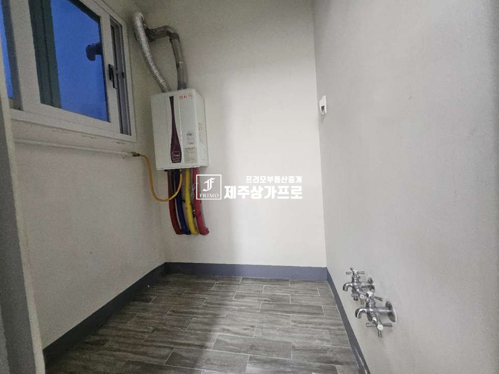제주 서귀포시 동홍동 1045 102동 **동홍동 핵심 입지의 명품 예서두레라움1단지** 전월세 매물번호 15584 사진 13