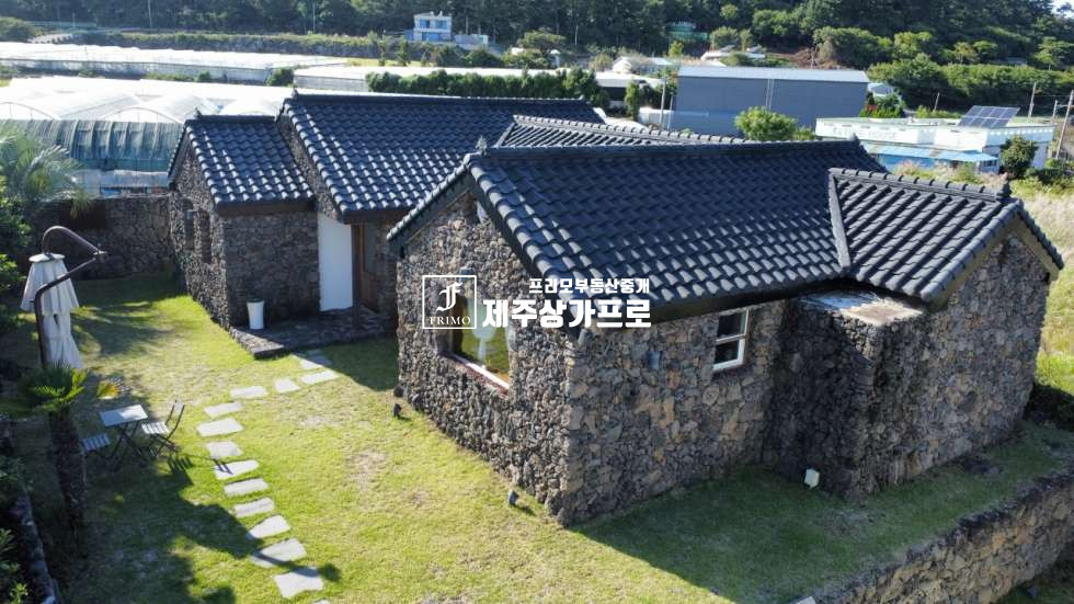제주 제주시 애월읍 하가리 돌담상가 / 통매매 매매 매물번호 15672 사진 2