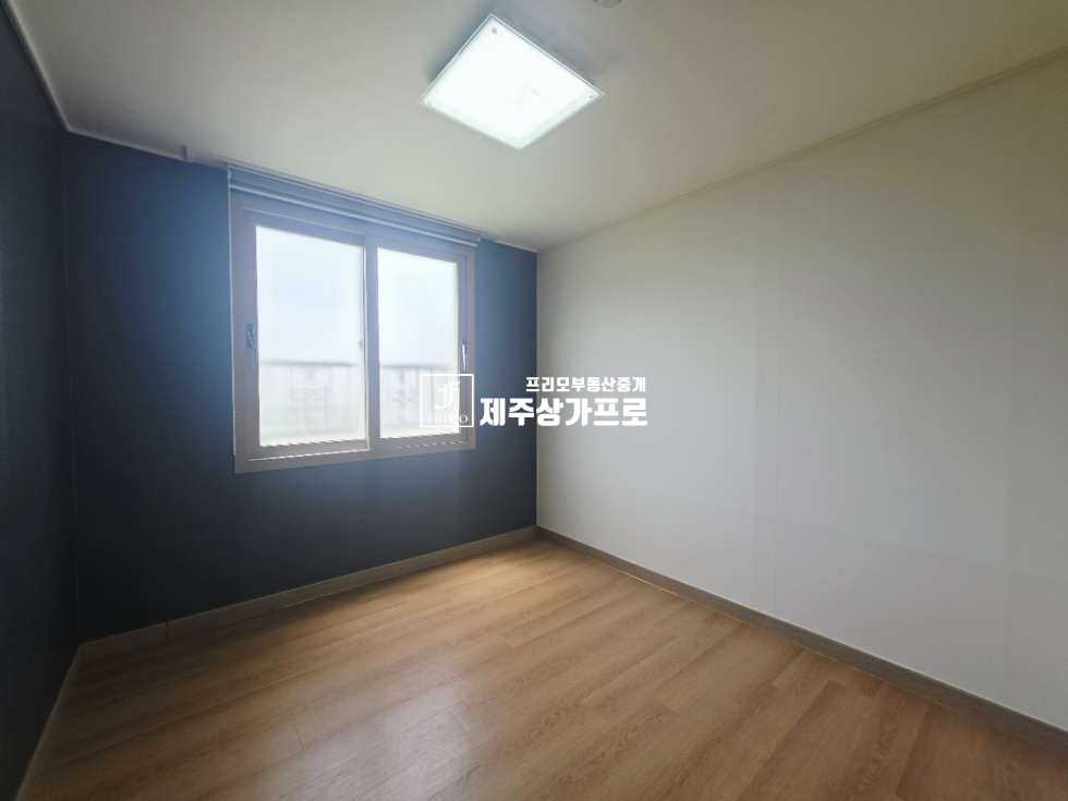 제주 제주시 아라일동 ★아라일동/제대병원가까운/즉시입주가능/쓰리룸/풀옵션/임대★ 연세 매물번호 15692 사진 4
