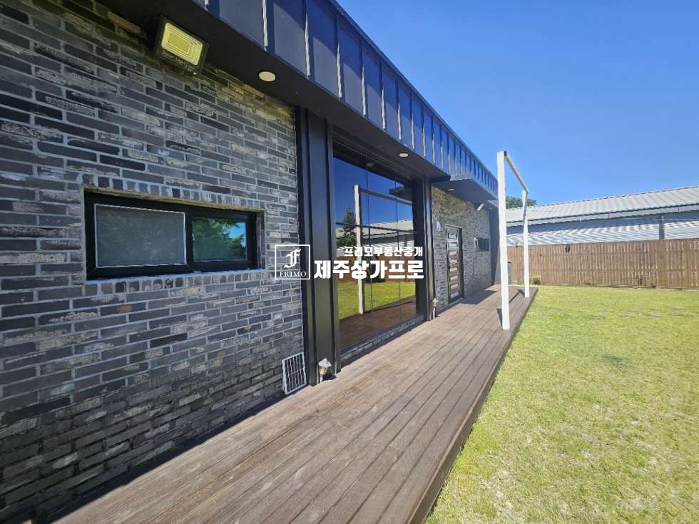 제주 제주시 애월읍 광령리 2965-1 제주 애월읍 광령리에 위치한 조용하고 여유로운 단독주택 년세 연세 매물번호 15716 사진 1