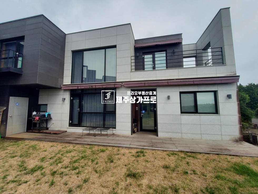 제주 서귀포시 상효동 2204 204동 [제주/서귀포] 숲세권 힐링 타운하우스 라비아제주 매매 및 전세 매매 매물번호 15717 사진 1