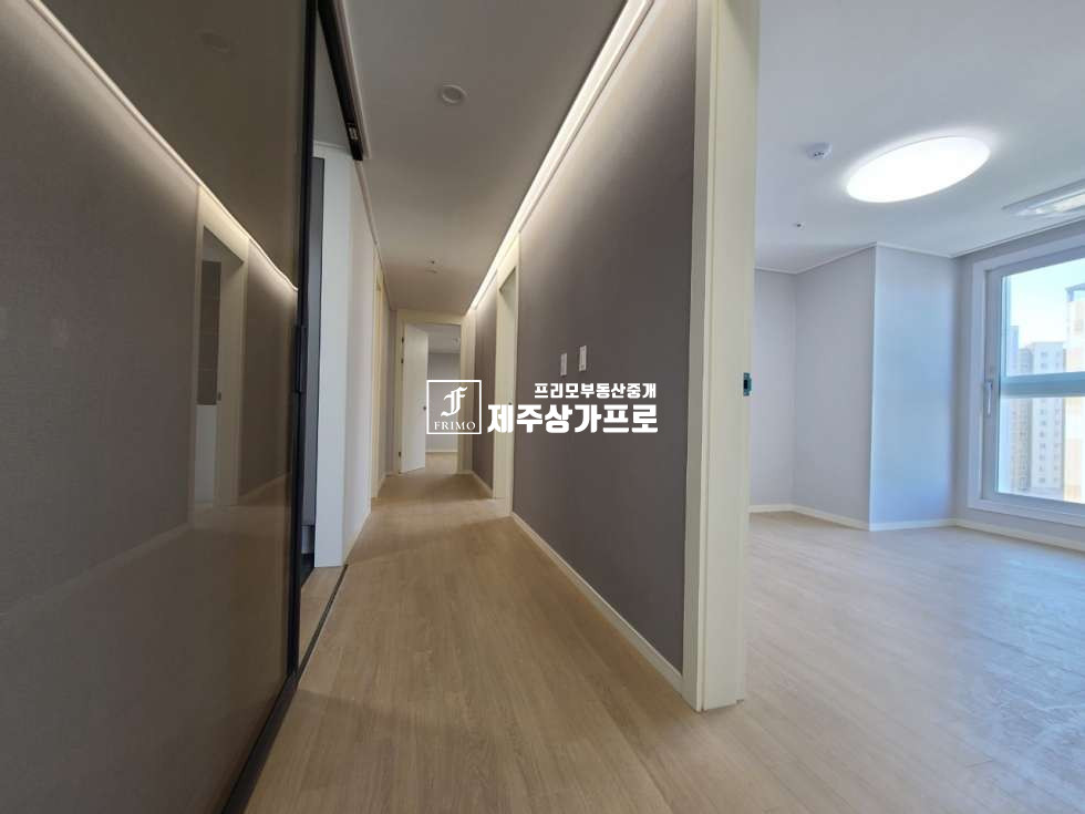 제주 제주시 노형동 920-3 노형벨라시티동 노형동 벨라시티 전세 쓰리룸-반려동물 가능 전세 매물번호 15702 사진 4