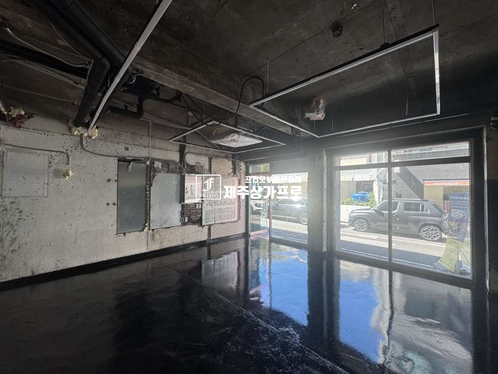 제주 제주시 이도일동 제주시 이도일동 동문시장인근 전면넓은 1층상가/업종제한없음/카페,혼술바,소품샵 강력추천/주차편리 연세 매물번호 15235 사진 5