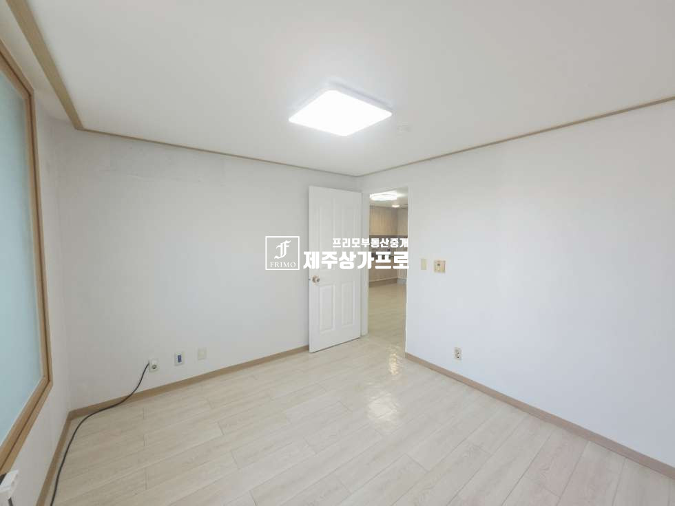 제주 제주시 외도일동 560-1 부영아파트101동 ★부동의 선호~~!!/외도 인프라의 최중심/부영1차/투룸/아파트 매매★ 매매 매물번호 15756 사진 5