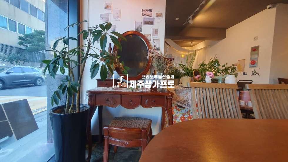 제주 제주시 아라일동 아라일동 주거밀집/아파트단지앞/단골많은 1층 카페/승계 임대 연세 매물번호 14692 사진 5