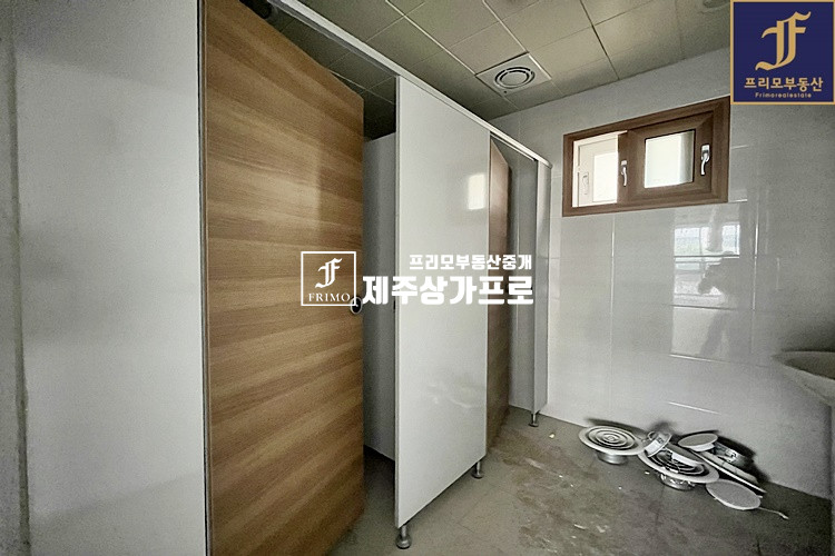 제주 제주시 노형동 ☆무권리☆노형2지구 아이파크 대로로변접한 2층상가 연세 매물번호 11349 사진 3