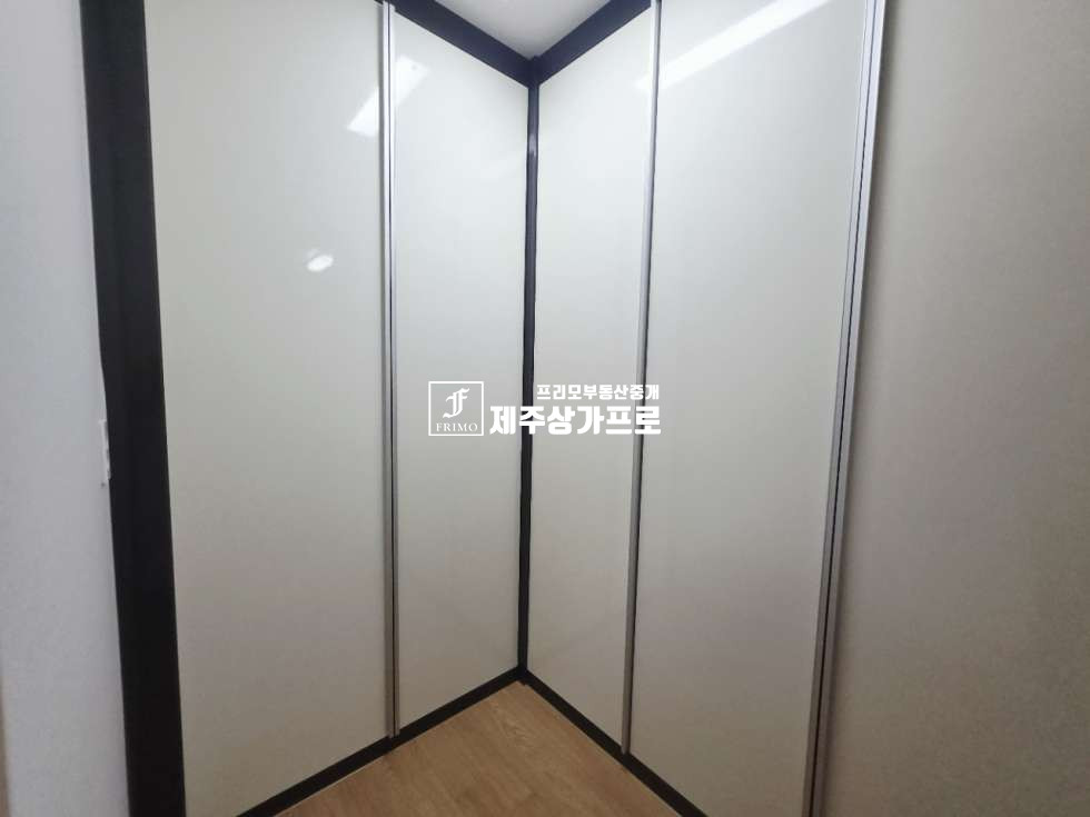 제주 제주시 삼도일동 532-10 ★급매~@@/중앙초/서사로인근/주거밀집/2억 미/엘베0/즉시입주가능/쓰리룸/빌라매매★ 매매 매물번호 15471 사진 6