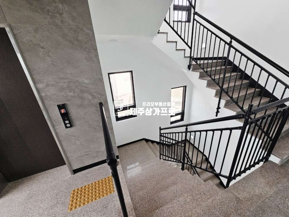 제주 제주시 용담삼동 무권리/용담해안로/오션뷰/한라산뷰 월세 매물번호 15827 사진 16