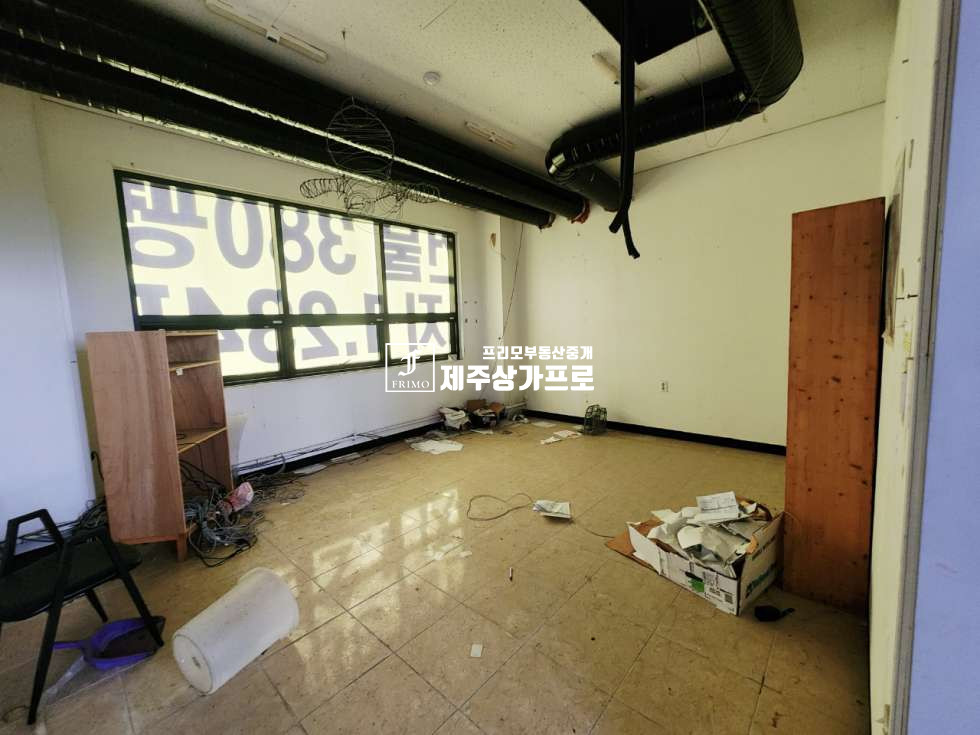 제주 제주시 애월읍 하귀리 무권리/무조건 돈버는 입지/애월 일주서로 대로변/유명 맛집/통임대가능/매매 연세 매물번호 14628 사진 10