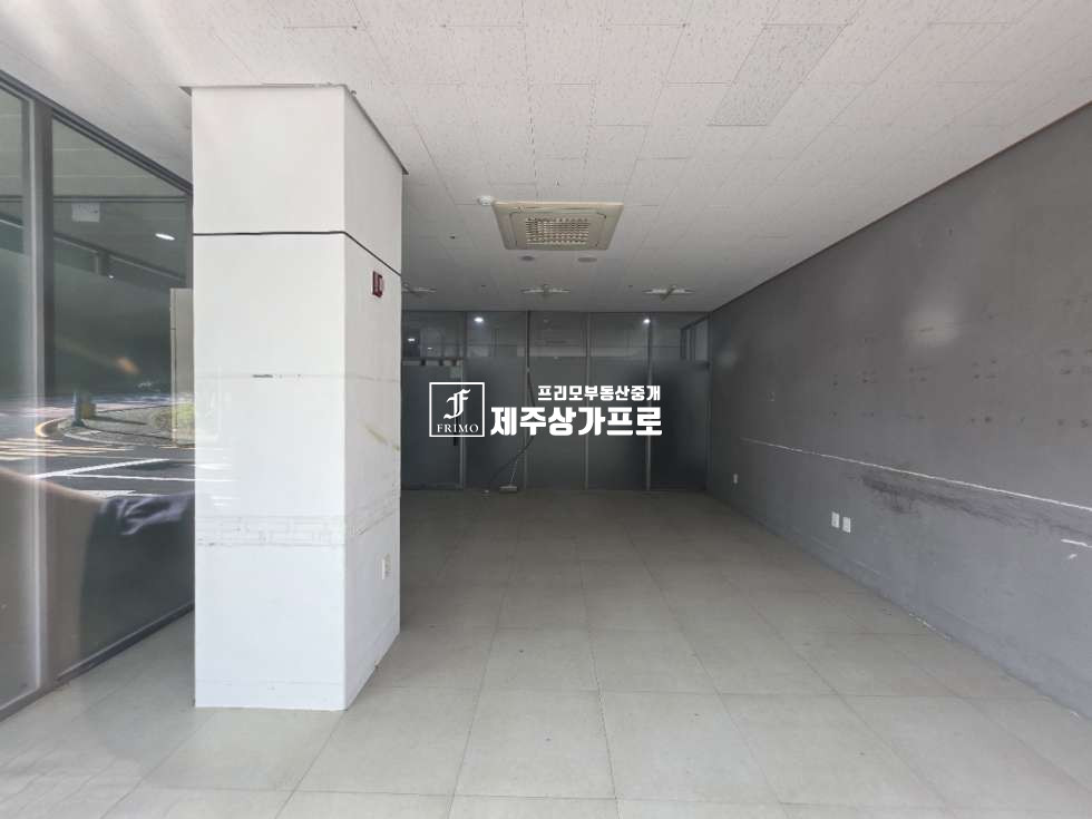 제주 제주시 영평동 ★영평동/첨단단지/첨단로 대로변/1층/코너건물/전용 약13평/주차장 여유로운/상가임대★ 연세 매물번호 15999 사진 3