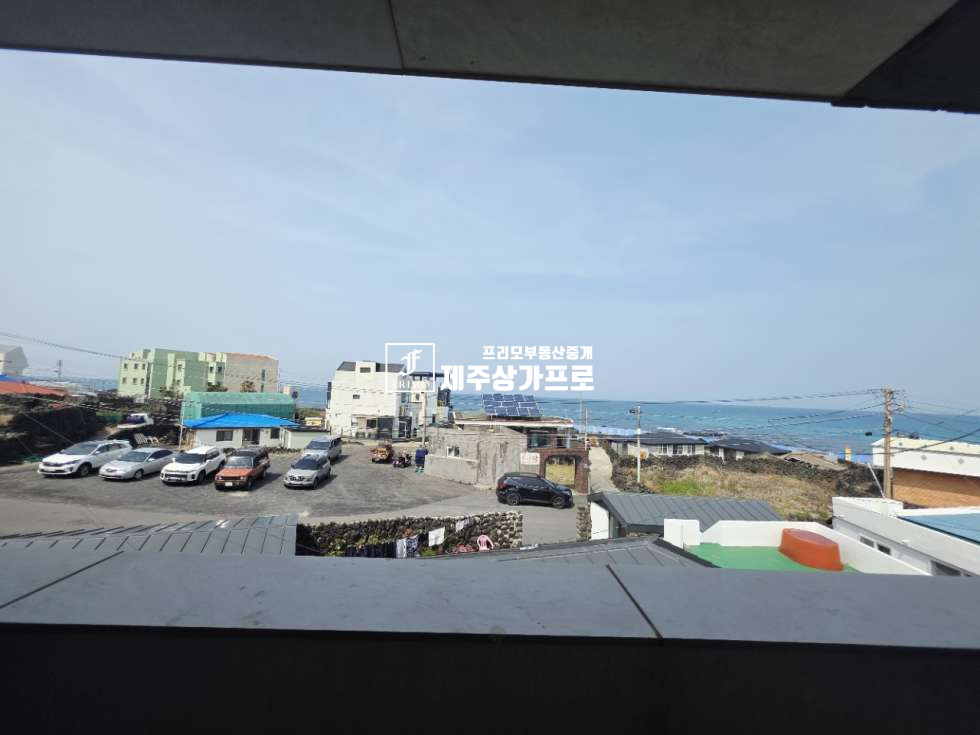 제주 제주시 구좌읍 월정리 ★월정리/해맞이애안로, 방파제인근/층/약46평+서비스공간/1~3층 단독매매★ 매매 매물번호 16054 사진 12