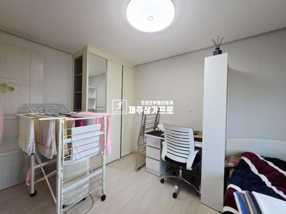 제주 제주시 조천읍 조천리 2645-1 ★조천일이삼타운/조천만세동산, 조천체육관인근/5층/약19평/아파트매매★ 매매 매물번호 16057 사진 12