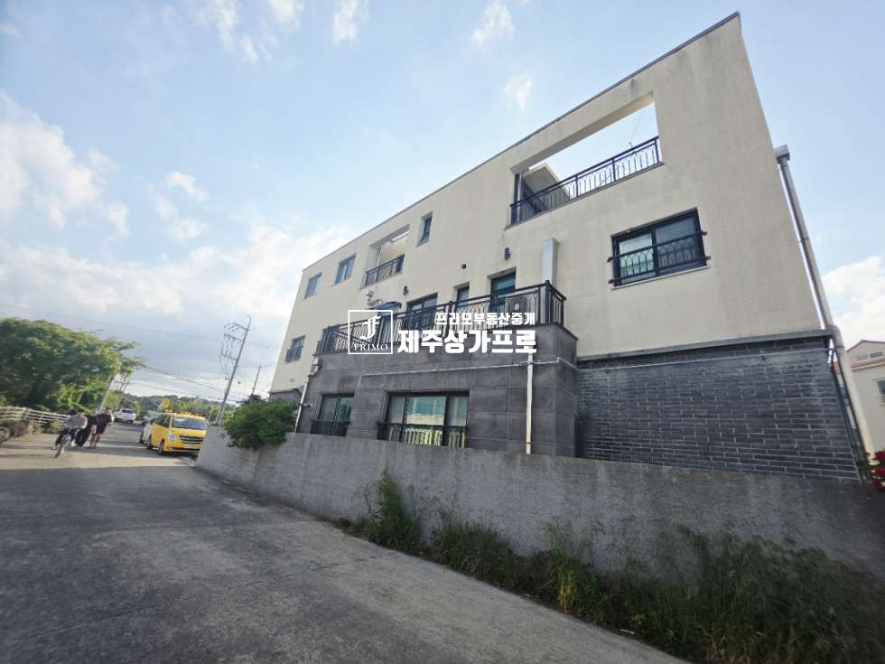 제주 제주시 오등동 ★오등동/오드싱 오름 인근/약120평/1,2층 노유자시설 3층 주택/상가주택 매매★ 매매 매물번호 16061 사진 2